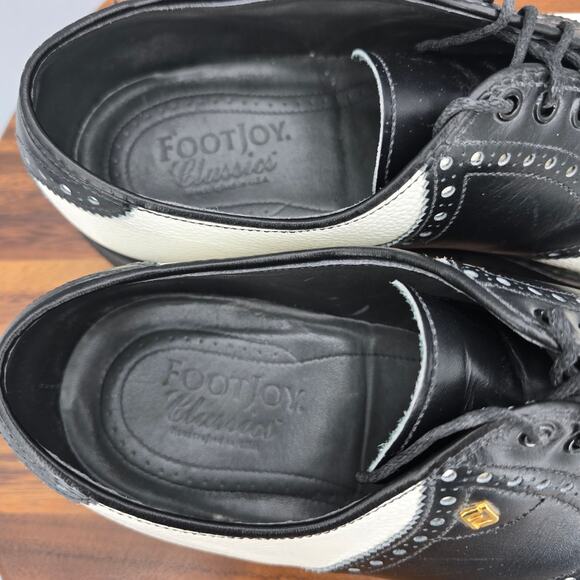 Footjoy Classics Golf Shoes Mens 9 C Black White Leather Saddle Spikeless USA